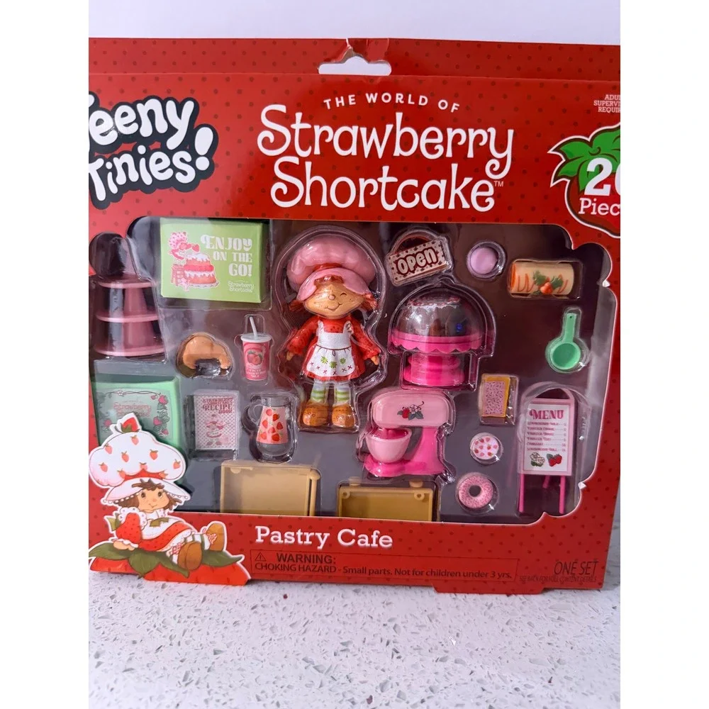 Strawberry Shortcake Teeny Tinies Pastry Cafe Playset 20 Pieces New 9205052